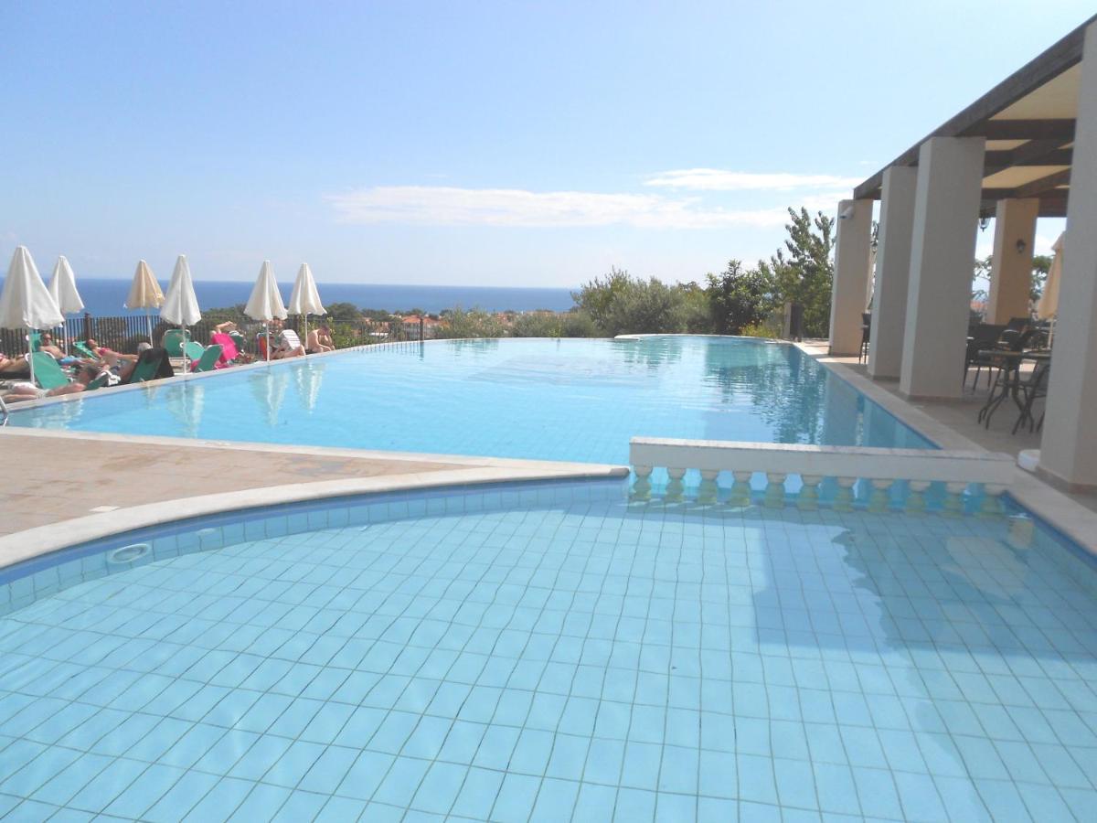 Livadaki Village Hotel Skala  외부 사진