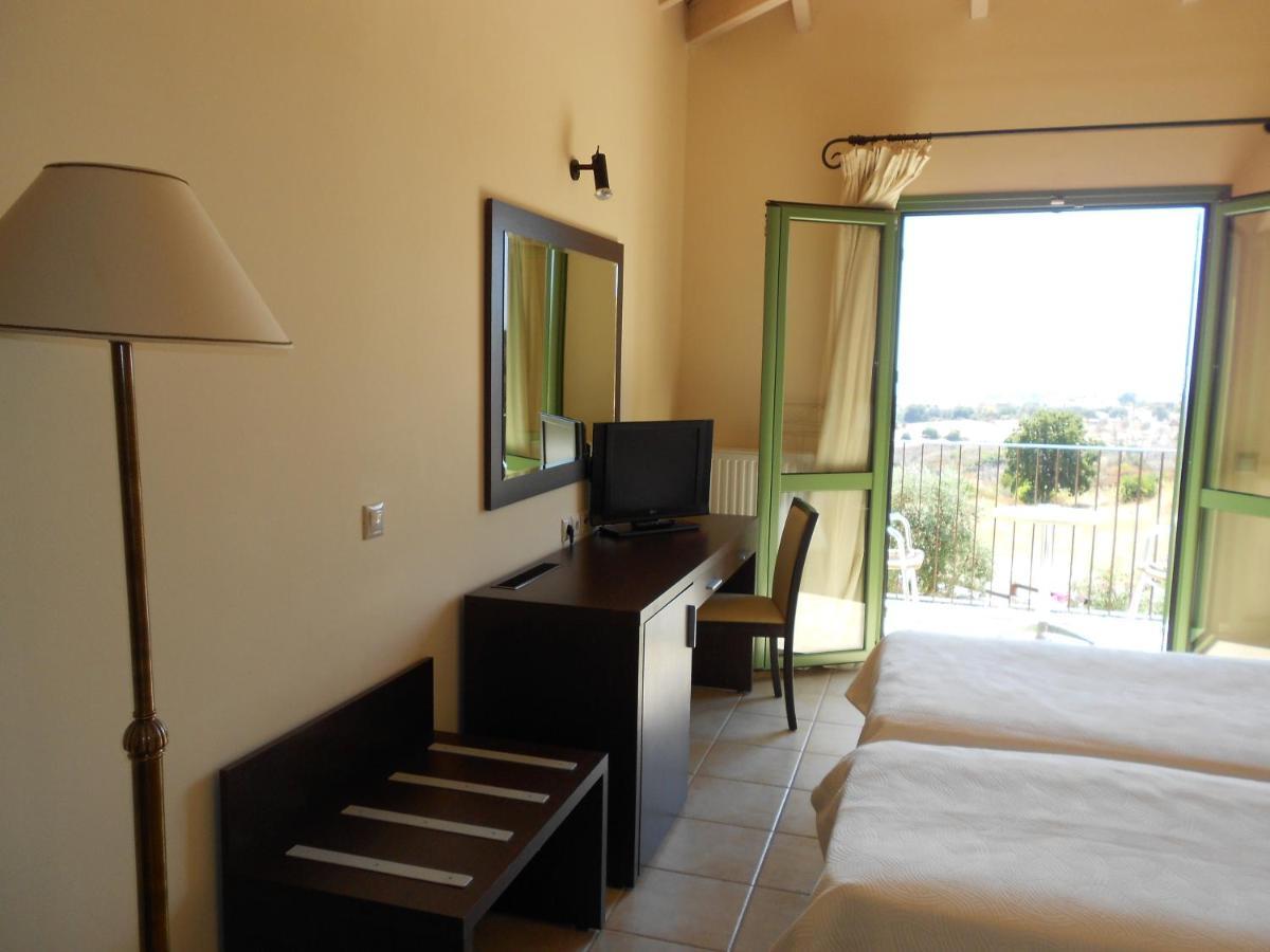 Livadaki Village Hotel Skala  외부 사진